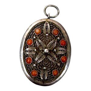 Antique Filigree Sterling Silver & Coral Tibetan Prayer Box Locket Pendant 6.67g